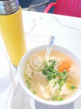 浮若若主播照片