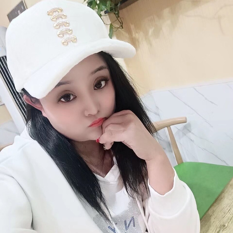 月月❤爱聊天的主播海报
