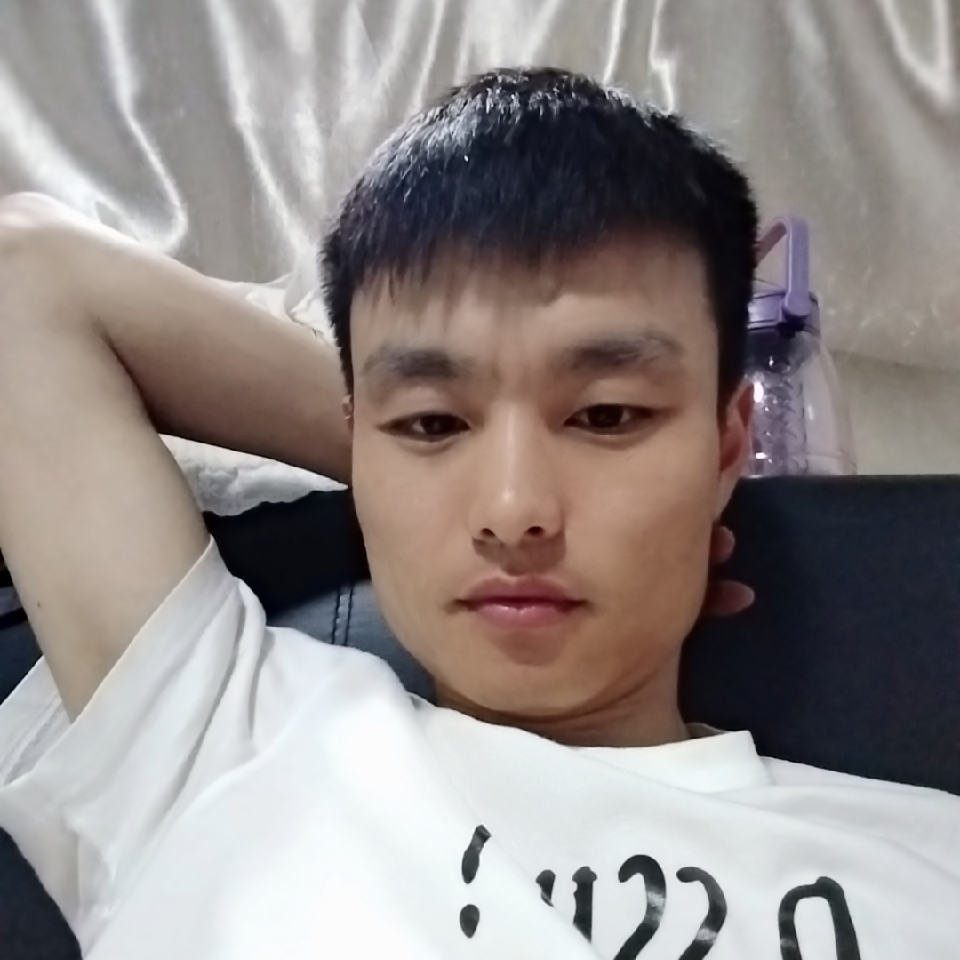 小肚皮SC海报