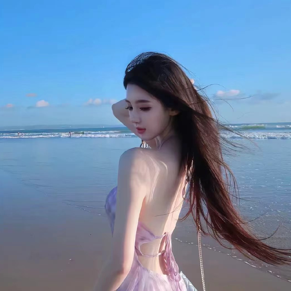 小小只💫海报