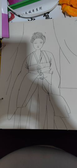 钟铃tina主播照片