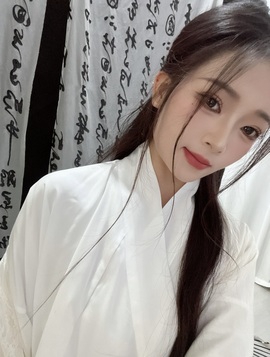 微晨美女主播照片
