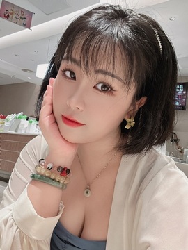 茶茶大吉大利主播照片