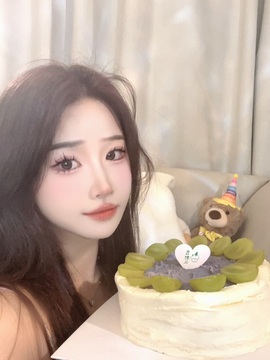 腼腆小洁~的图片