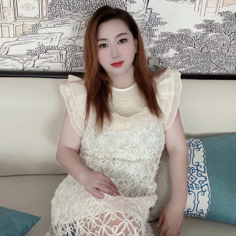 琳菲13的主播海报
