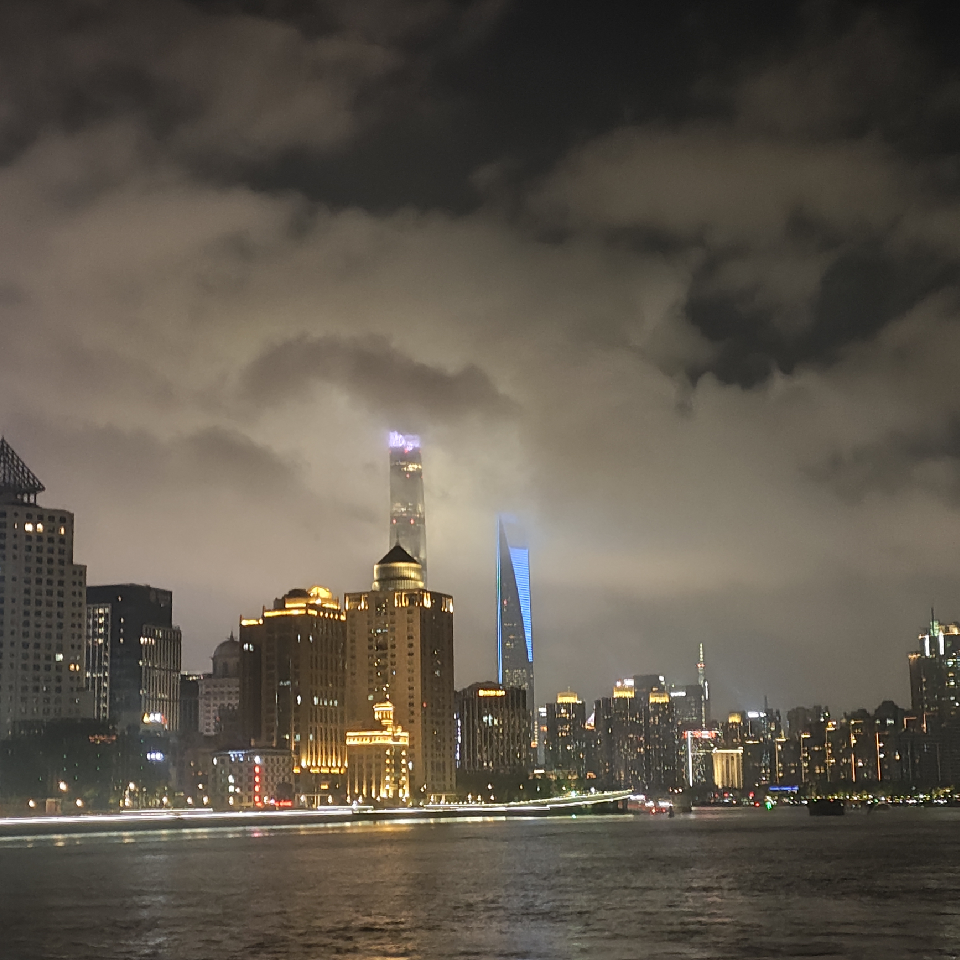 雨中漫步🌦海报