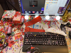 竹子贺独狂哥升级的图片