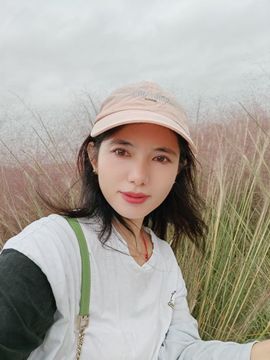田田小妹主播照片