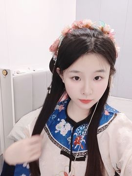 浮若若主播照片