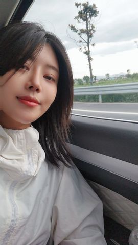 小雨♬看动态主播照片