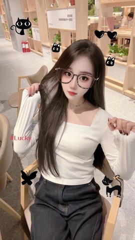 iu语汐的图片