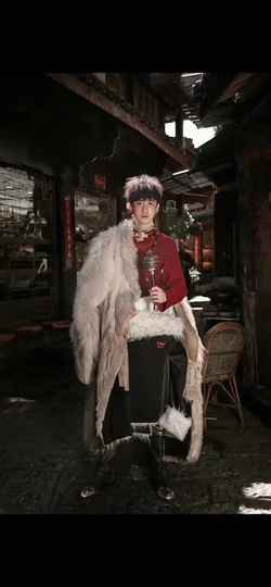 大圣下月播主播照片