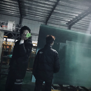 查理.问24h$海报