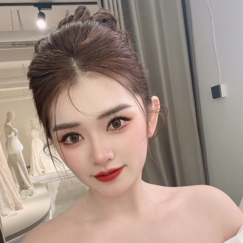 是你的晴晴吖的主播海报
