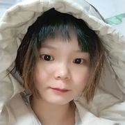 秀秀多笑笑😄