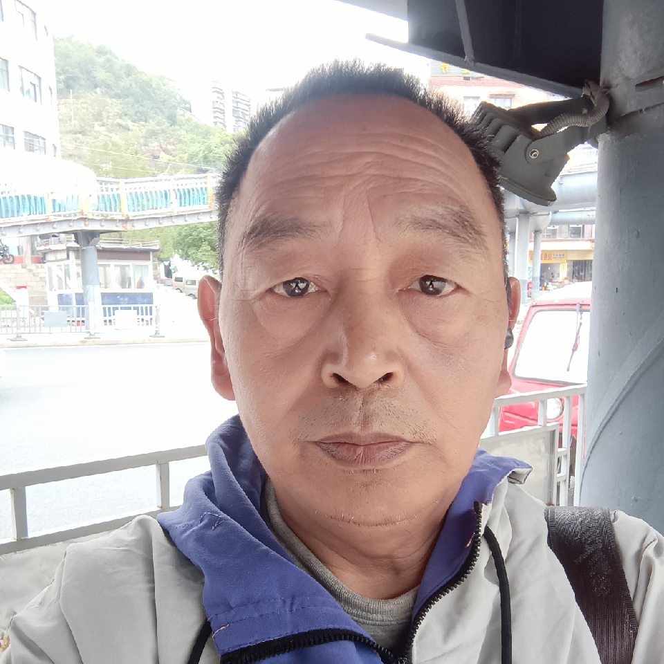 受過傷的人海报