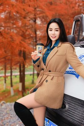 👄小蝶主播照片