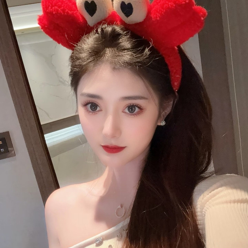 迪丽吖的主播海报