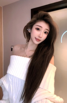 大拉馨💌差8个火山主播照片