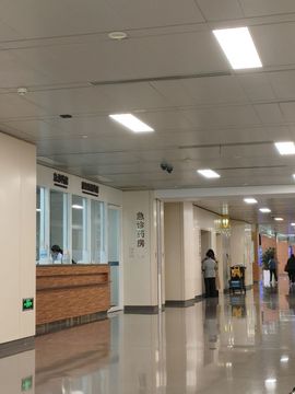温暖宝宝停电了休主播照片