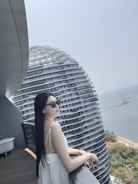 嘉璐•主播照片