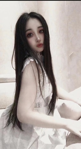 小玲宝🧸安静唱歌主播照片