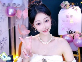 小缇娜主播照片