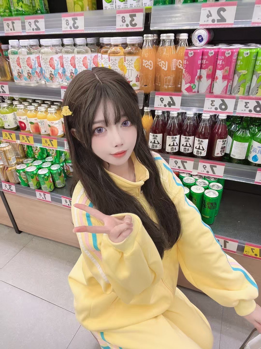 捏捏超人的图片