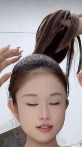 二两桃花醉今生的图片