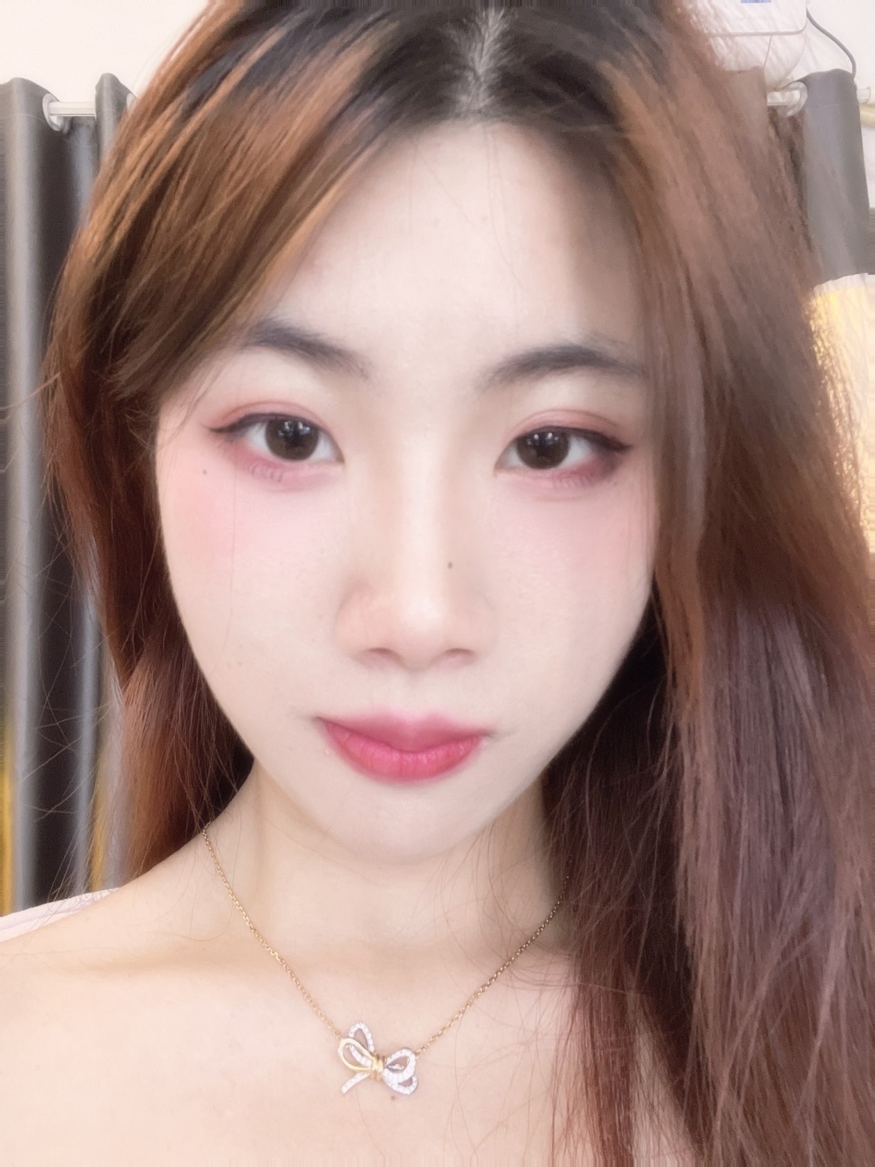 伊琳💤主播图片