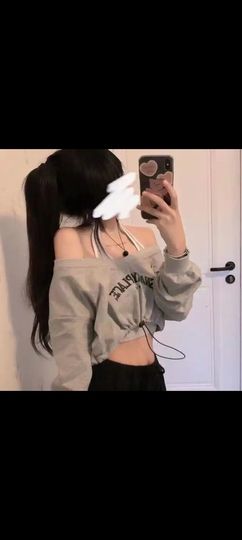 小主佩奇主播照片