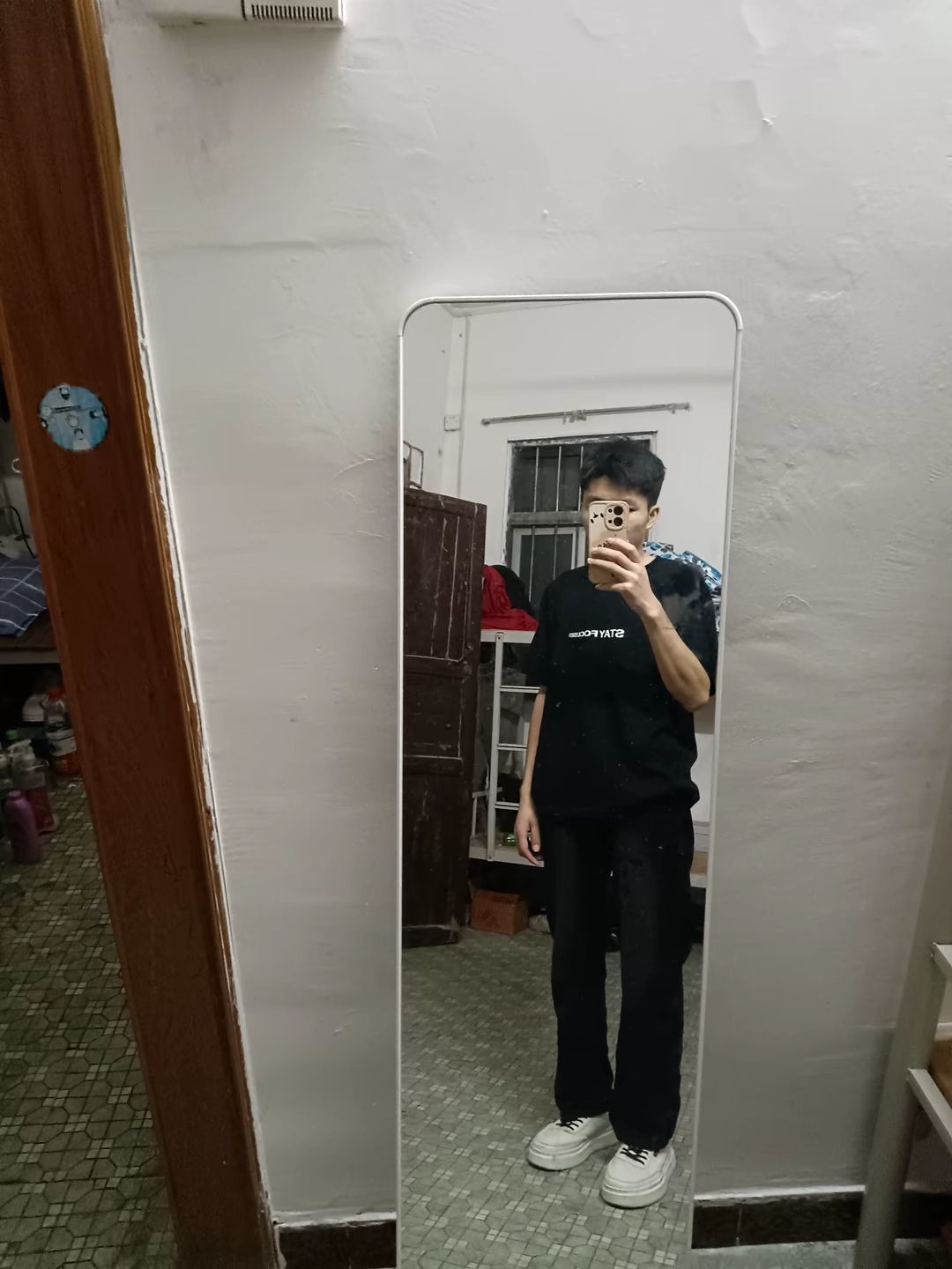 余忆me的图片