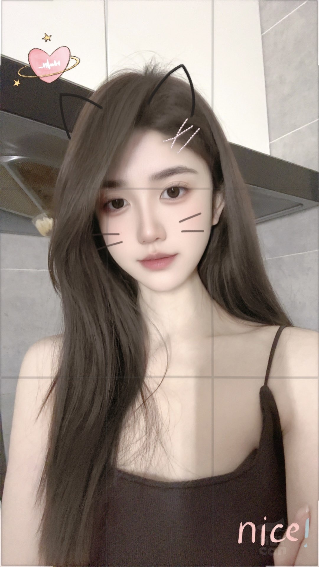 洋子～晚点主播图片