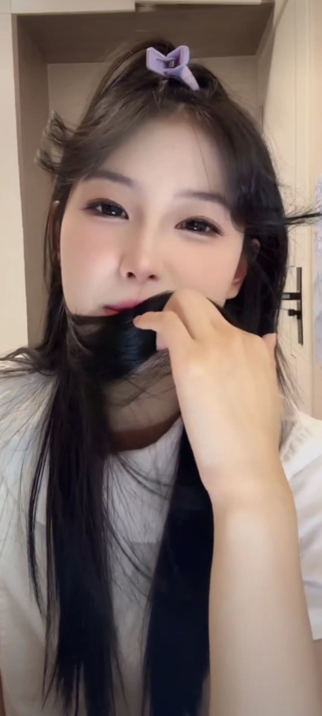 二两桃花醉今生主播图片