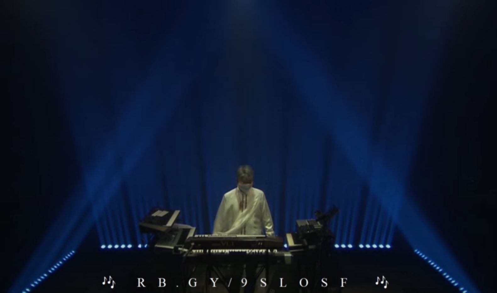 GYrb4q5b的图片