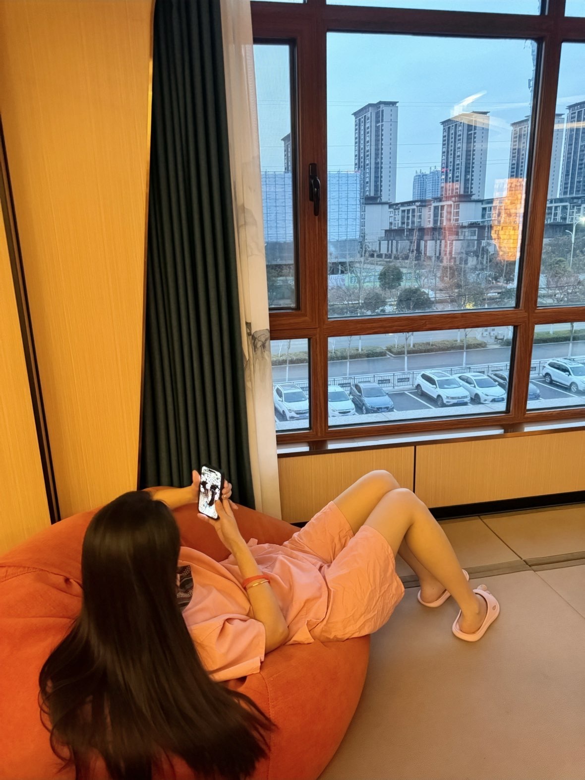 靈兒唱歌滴主播圖片