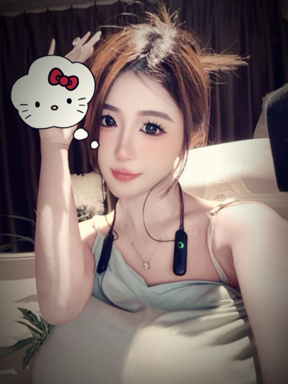 小稚QAQ🐱海报