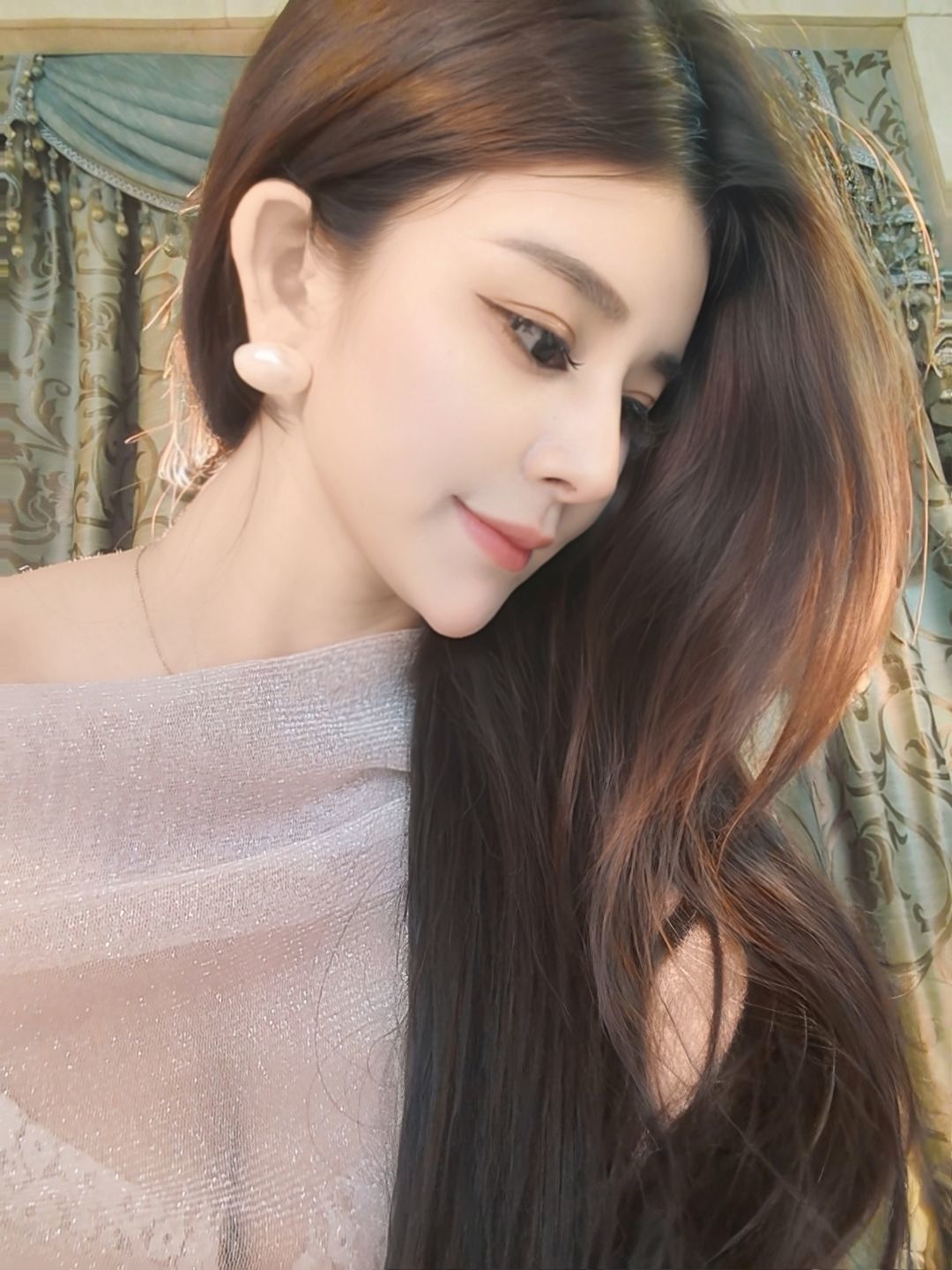 新人妍baby求升级主播图片
