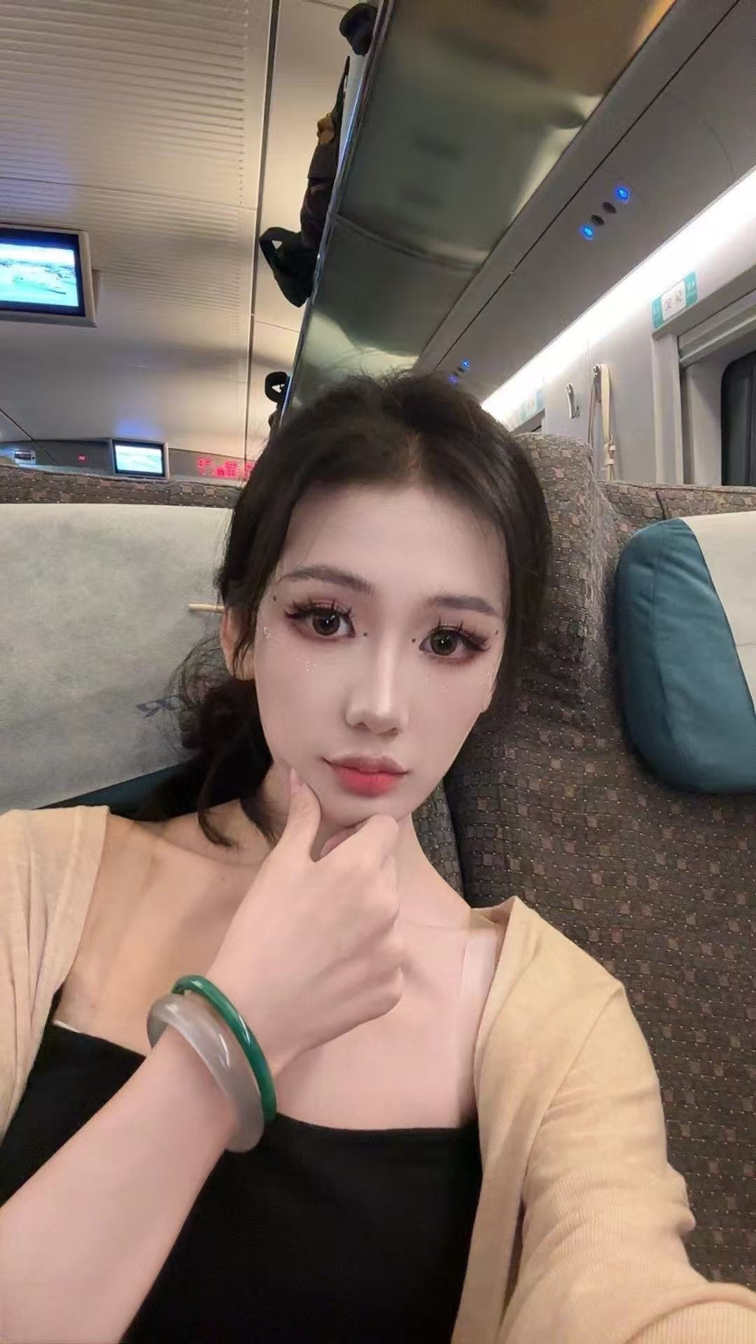 露露345！的图片
