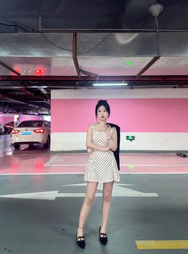 樊子吖的图片