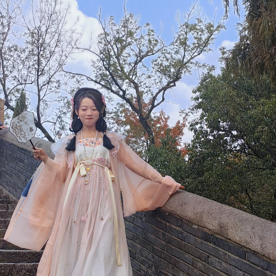 温温❤️海报