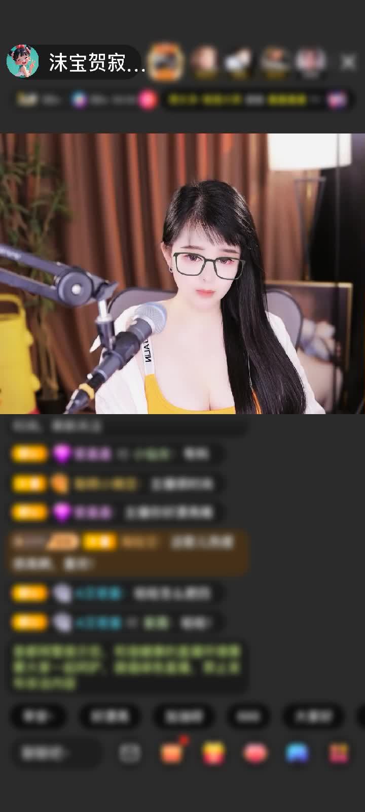 感谢糟老头子寂寞听歌！！赠送天空游乐园1个