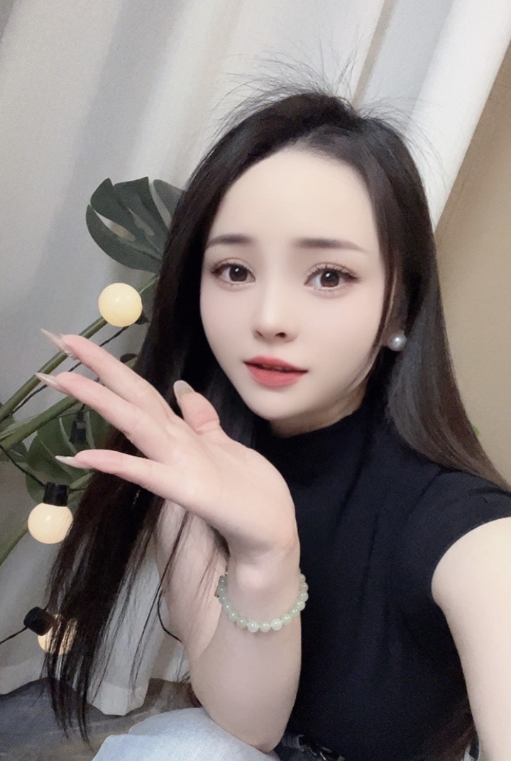 语芊🦋的图片
