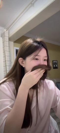 二两桃花醉今生主播照片