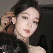 琳达Lin@