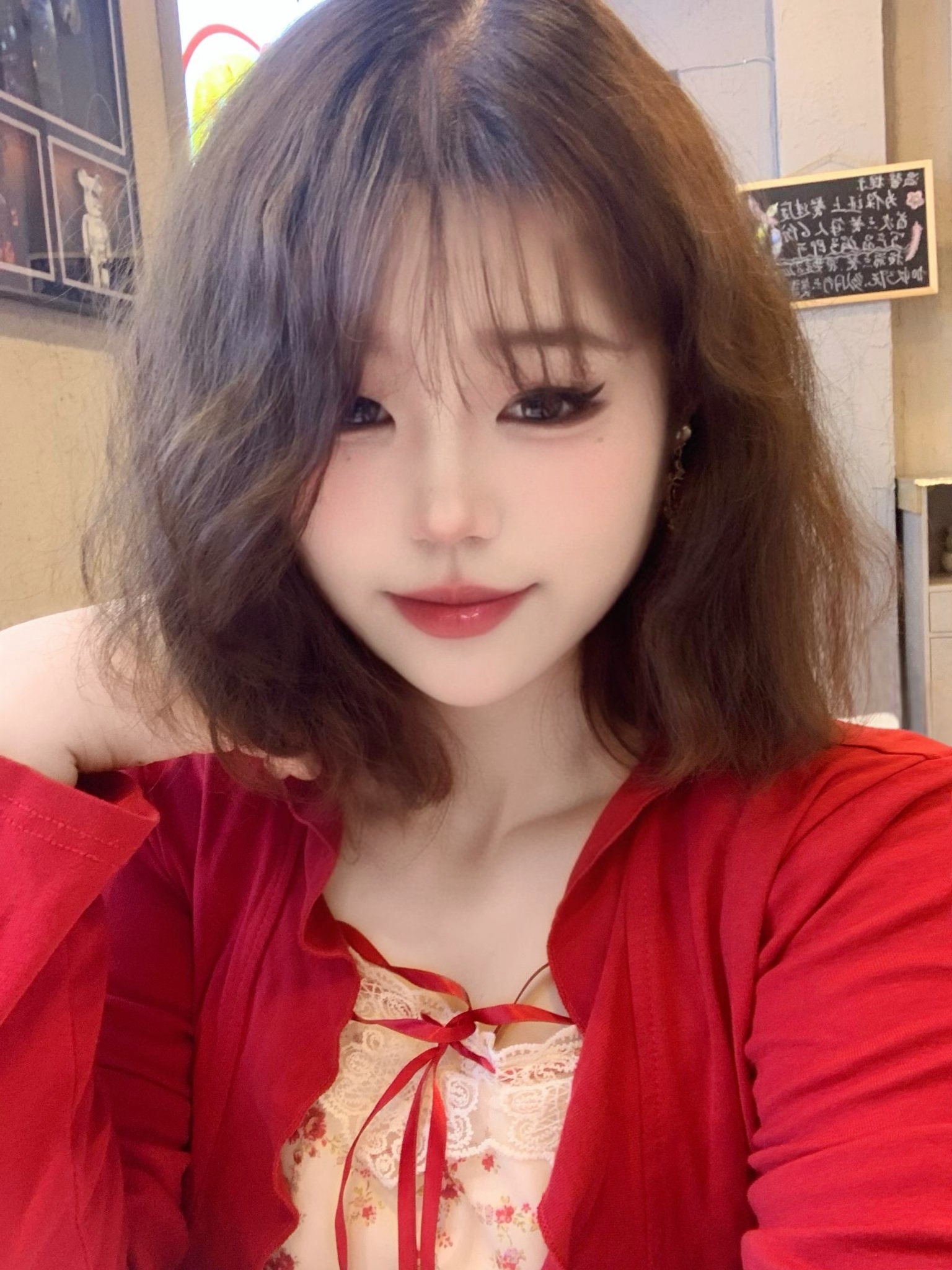 新人~Coco的图片