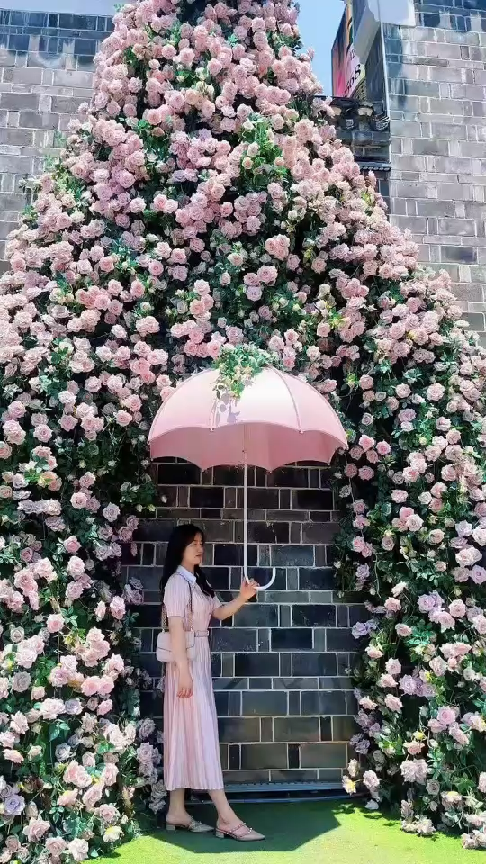 愿你成为自己的光，明