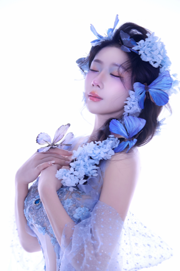 茶茶中中中海报