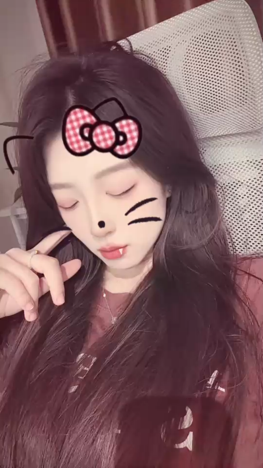 kT是我 我是小稚啦