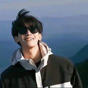 不开心￣へ￣的头像